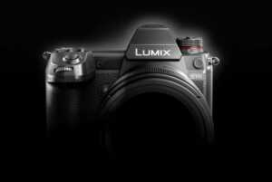 panasonic lumix s1r 250918 640x429