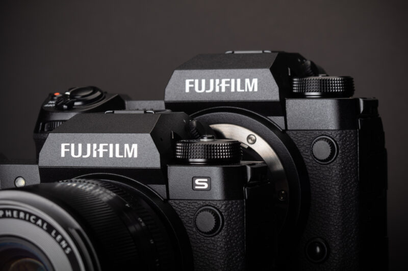 Fujifilm X H2 X H2S 1