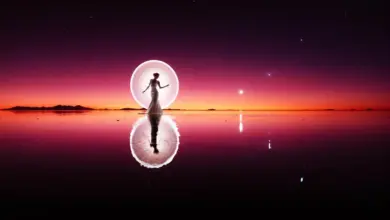 Uyuni'nin Tuz Düzlüklerinde Kızıl Gökyüzü Altında Işıkla Boyama 37 Uyuninin Tuz Duzluklerinde Kizil Gokyuzu Altindaki Isikla Boyamasi