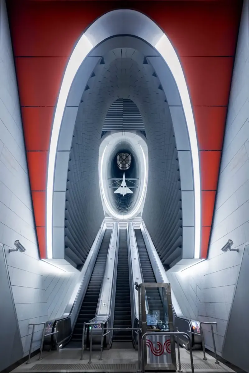 vadim sherbakov new moscow metro VADL0425