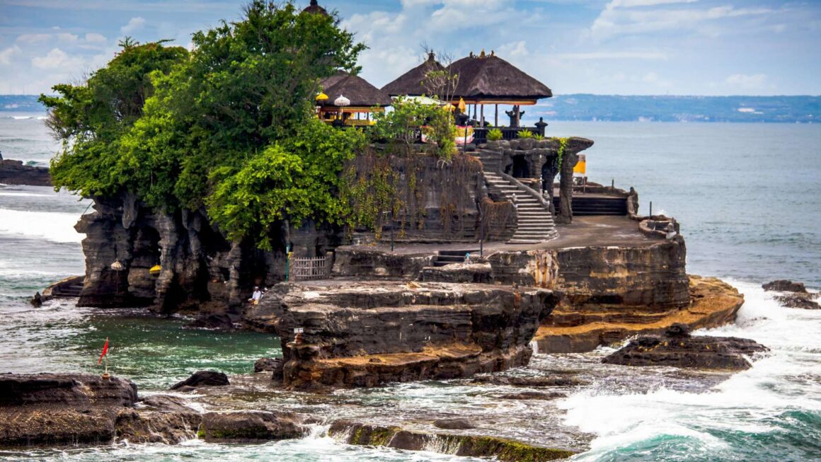 Tanah Lot