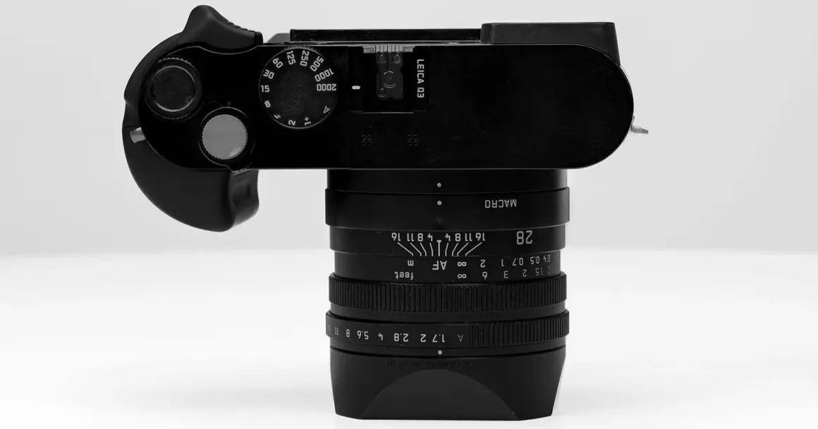 Helyum He3 Leica Q3 Grip 001