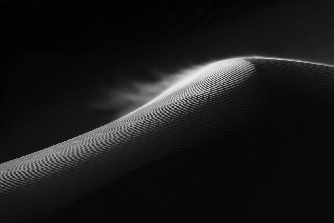 The Dune by Matteo Strassera Landscape Category Winner in the Black and White Photo Awards 2024