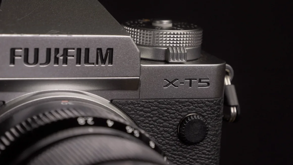 Best Cameras For Photographers XT5