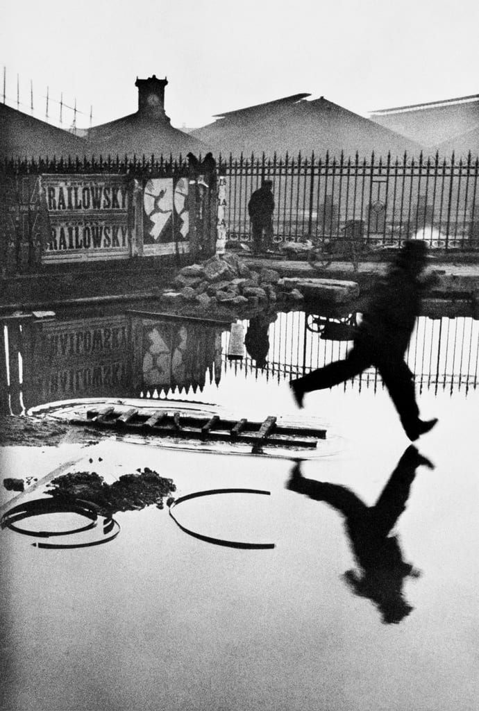 henri cartier bresson behind gare st lazare