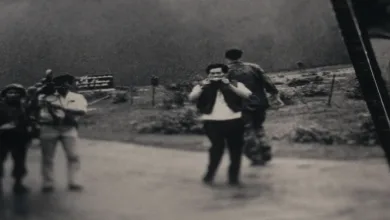 Nick Ut, ‘The Stringer’ Belgeseli Nedeniyle Netflix’e İftira Davası Açtı 7 The Stringer